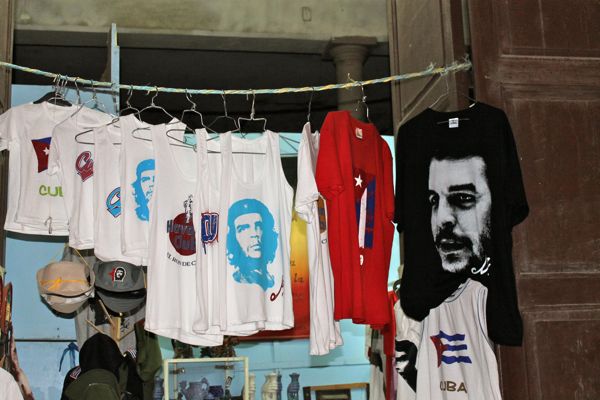 Che t shirts